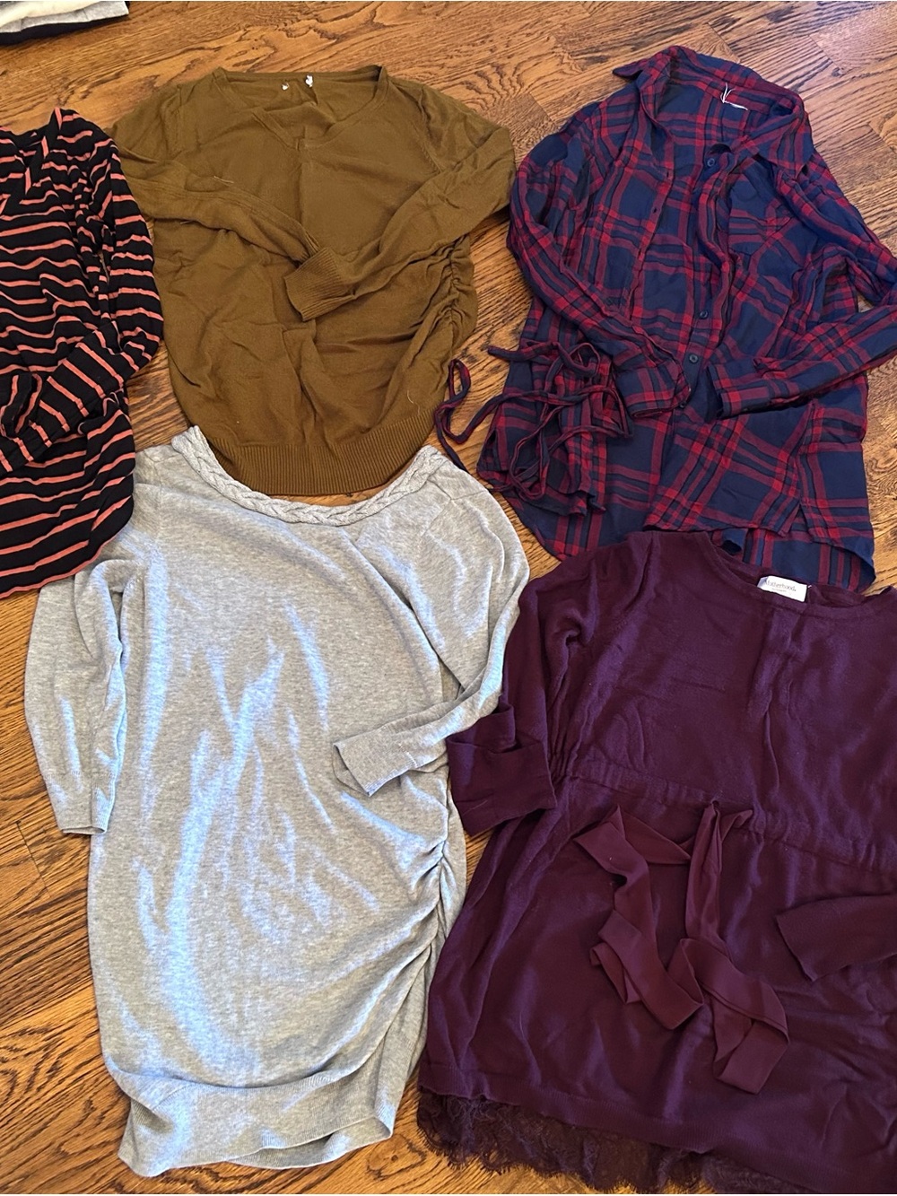 Lot of 5 Maternity shirts